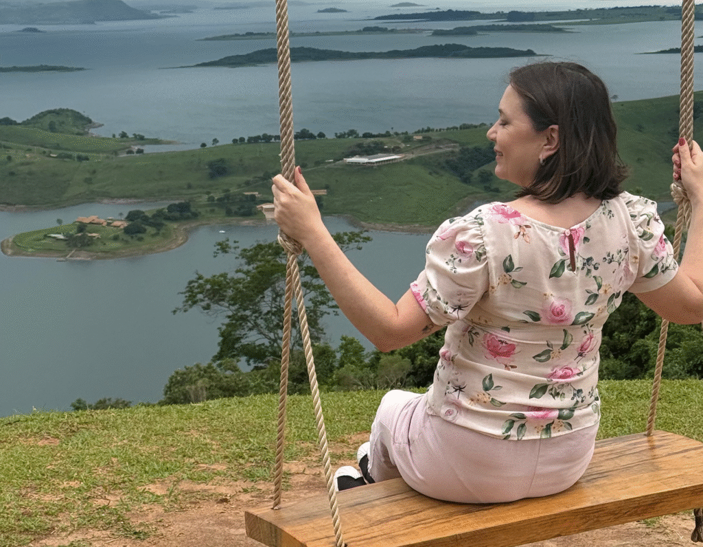 Represa de Chavantes vista da Pedra do Índio.