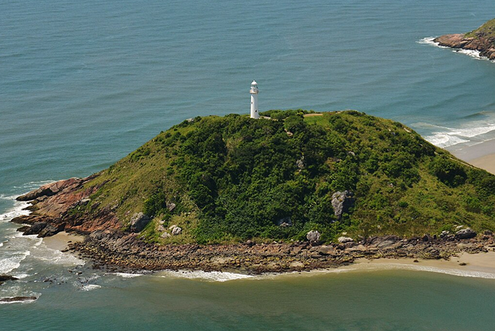 Ilha do Mel: paraíso natural no litoral do Paraná para turismo ecológico e praia - Imagem 1